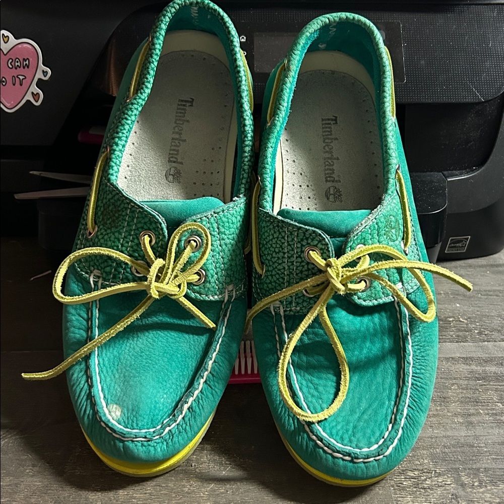 Timberland  Classic 2 Eyed Boat Shoes - Shades of‎ green. Mens 8.5